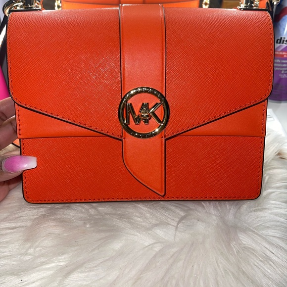 Michael Kors Cross Body In Clementine 🧡🧡🧡 - Picture 2 of 7